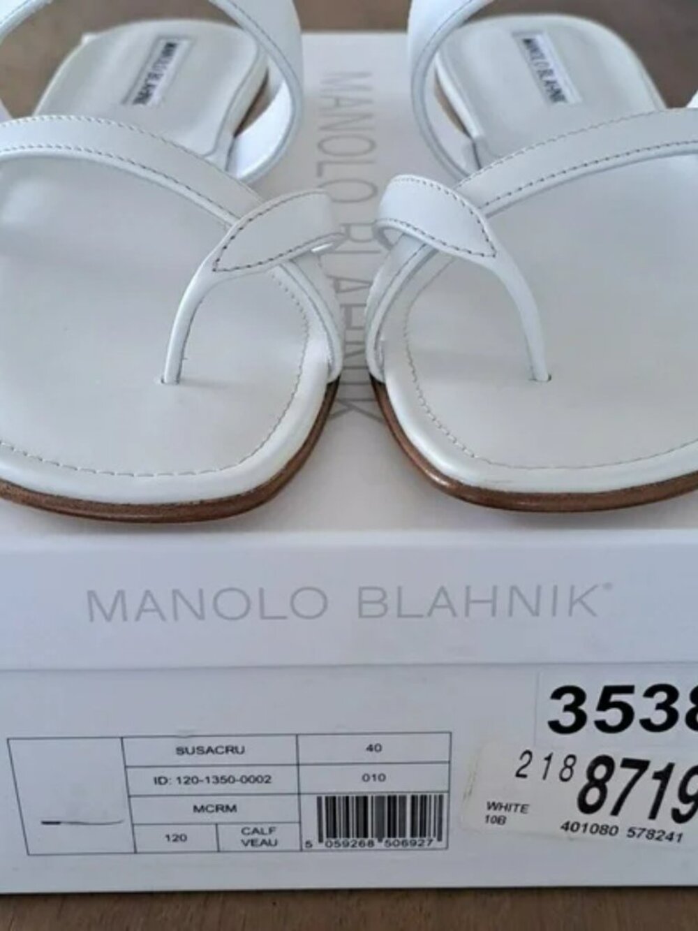 Manolo Blahnik Susacru Sandals - Color: Off White - Size: EU 40 - Picture 6 of 10